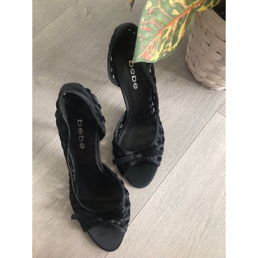 BEBE BLACK LEATHER SOLE HEELS